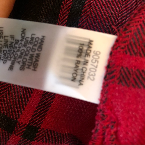 Two by Vince Camuto Giana flutter sleeve - Picture 7 of 7